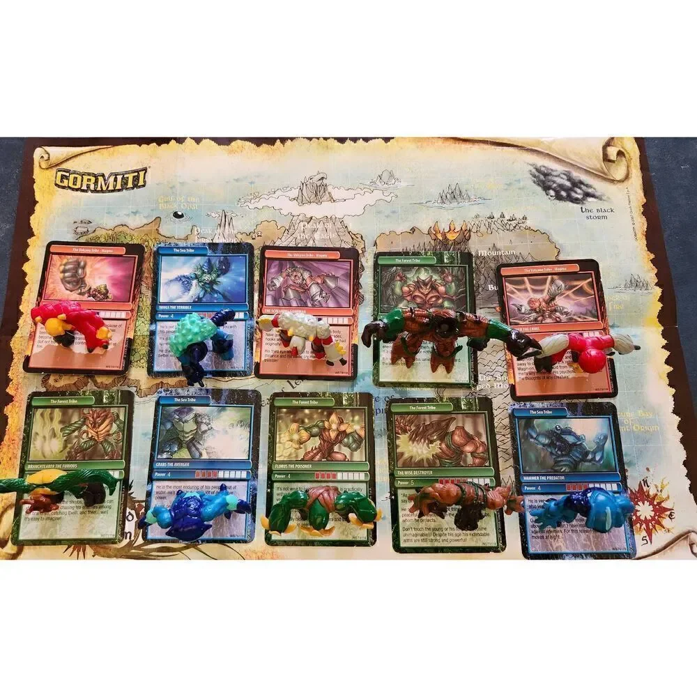 Gormiti Lot of 10 Figures With The Cards 2008 Set